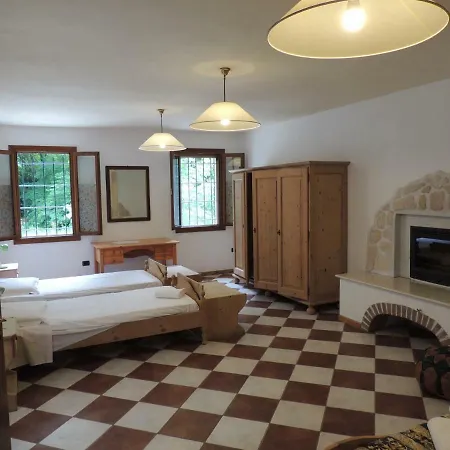 La Via Antiga Appartement